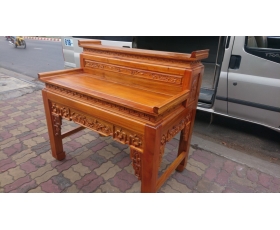 Bàn thờ gia tiên 49